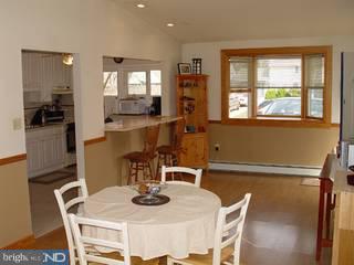 67 Granite Road Levittown, PA 19057 - Photo 2 of 6 a dining room with furniture and window