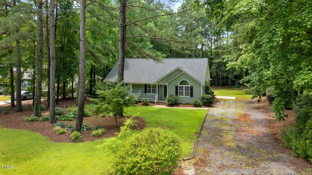$313,000 | 296 Gordon Farm Drive, Benson, NC 27504