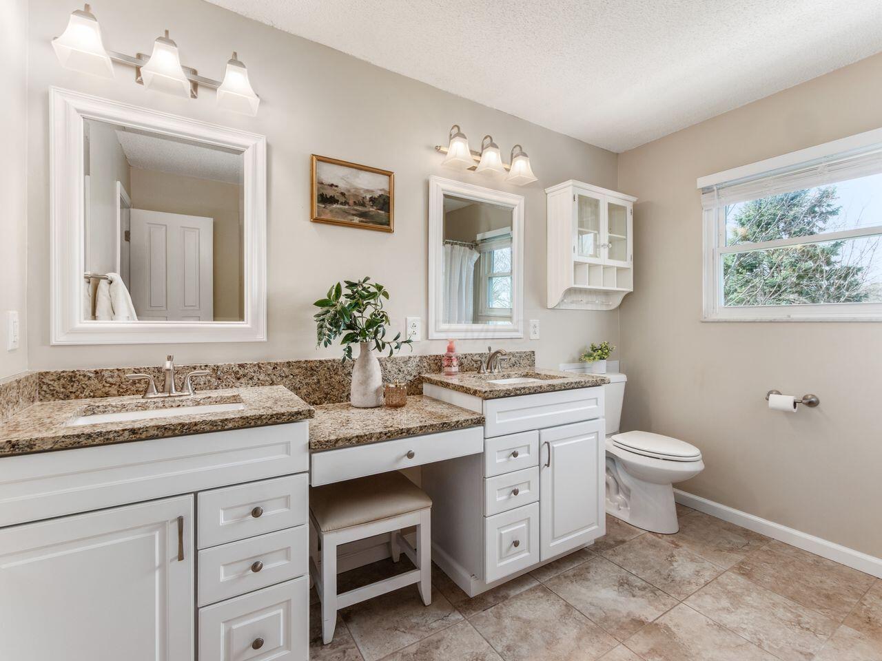 3884 Antrim Road Columbus, OH 43221 - Photo 20 of 39 N_3884_Antrim_031
