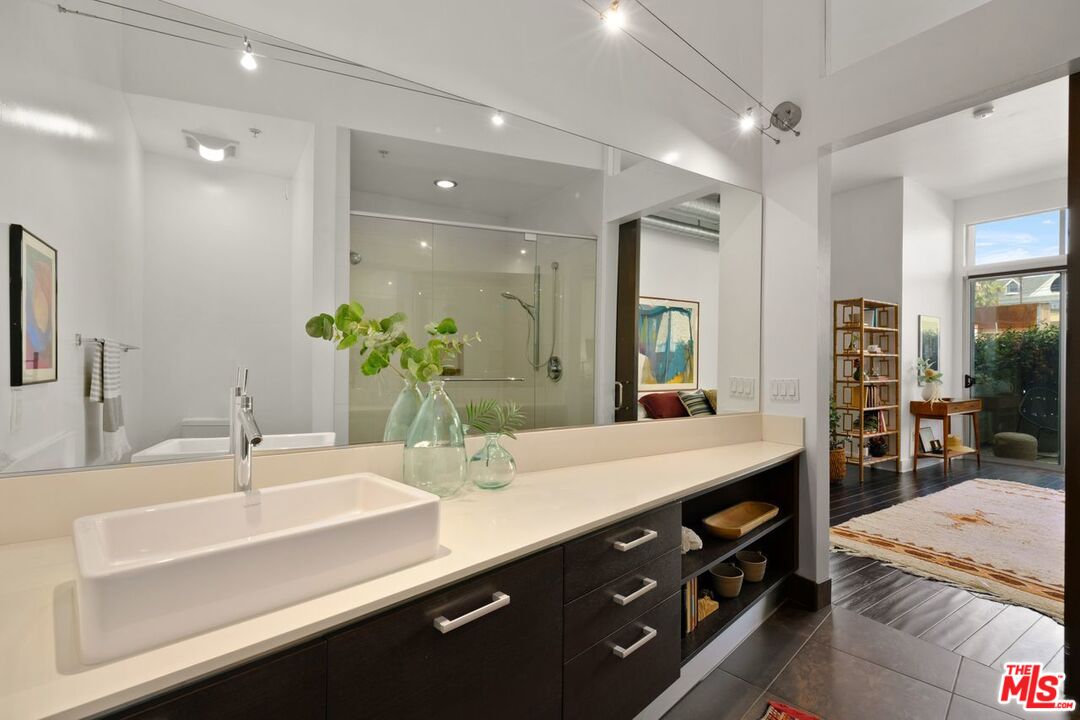 13320 Beach Avenue, Unit 101 Marina del Rey, CA 90292 - Photo 22 of 25