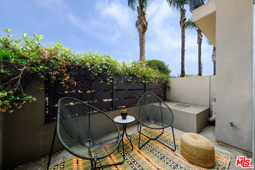 13320 Beach Avenue, Unit 101 Marina del Rey, CA 90292 - Photo 23 of 25