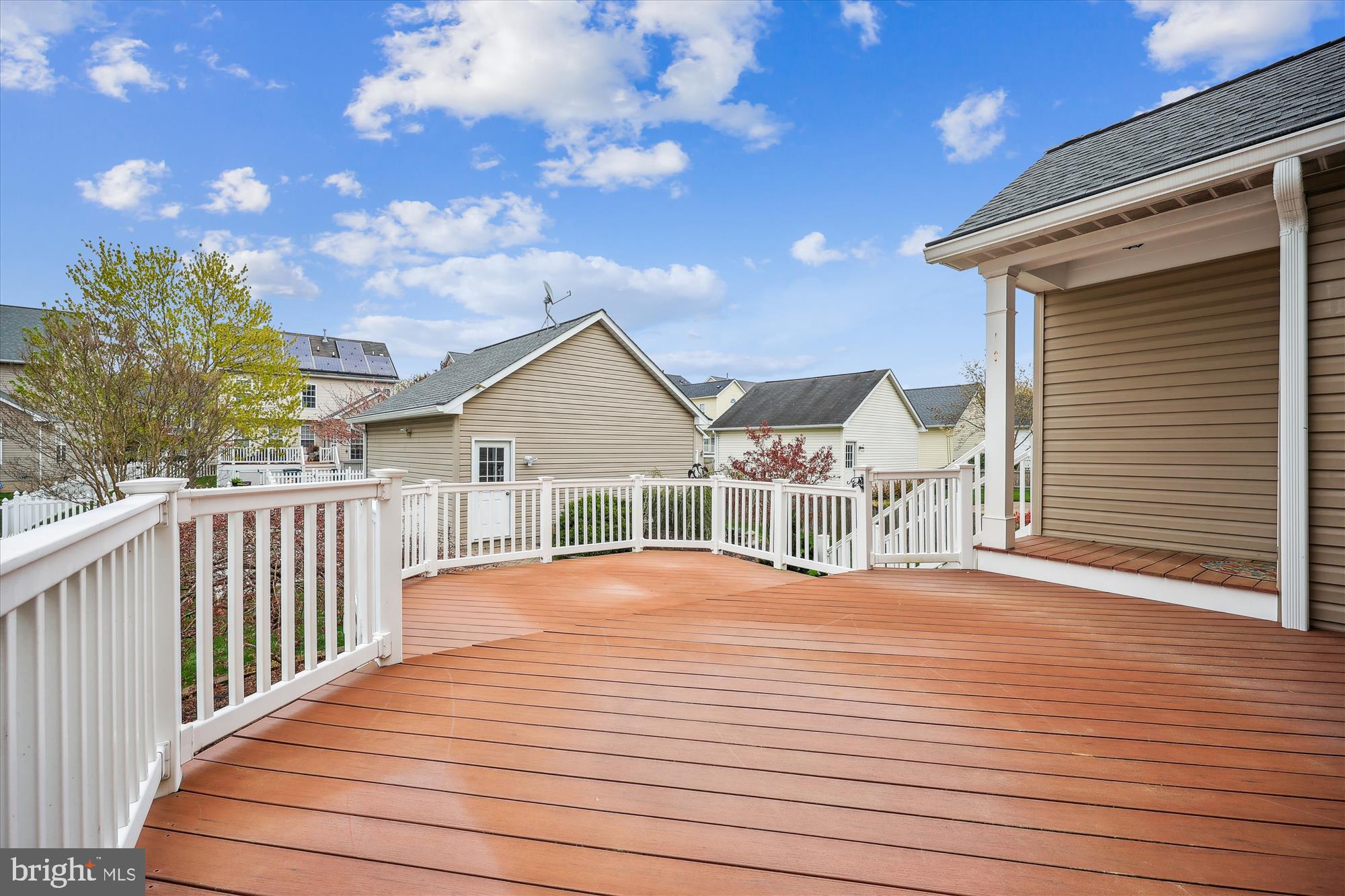 18301 Beechnut Way Boyds, MD 20841 - Photo 24 of 72 Deck