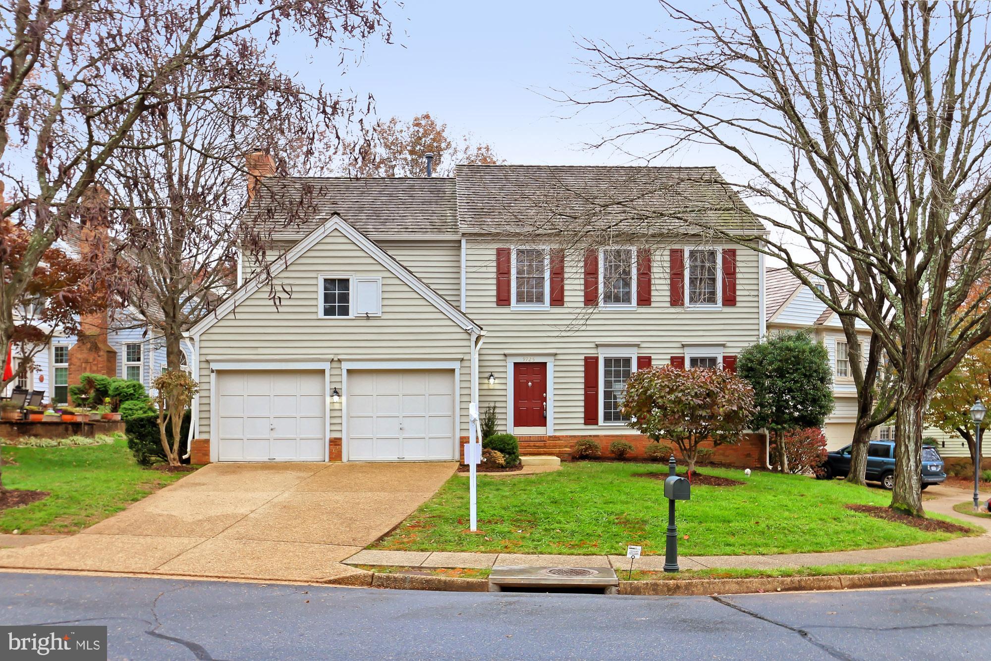 9725 Hidden Valley Road Vienna, VA 22181 - Photo 3 of 48 Front
