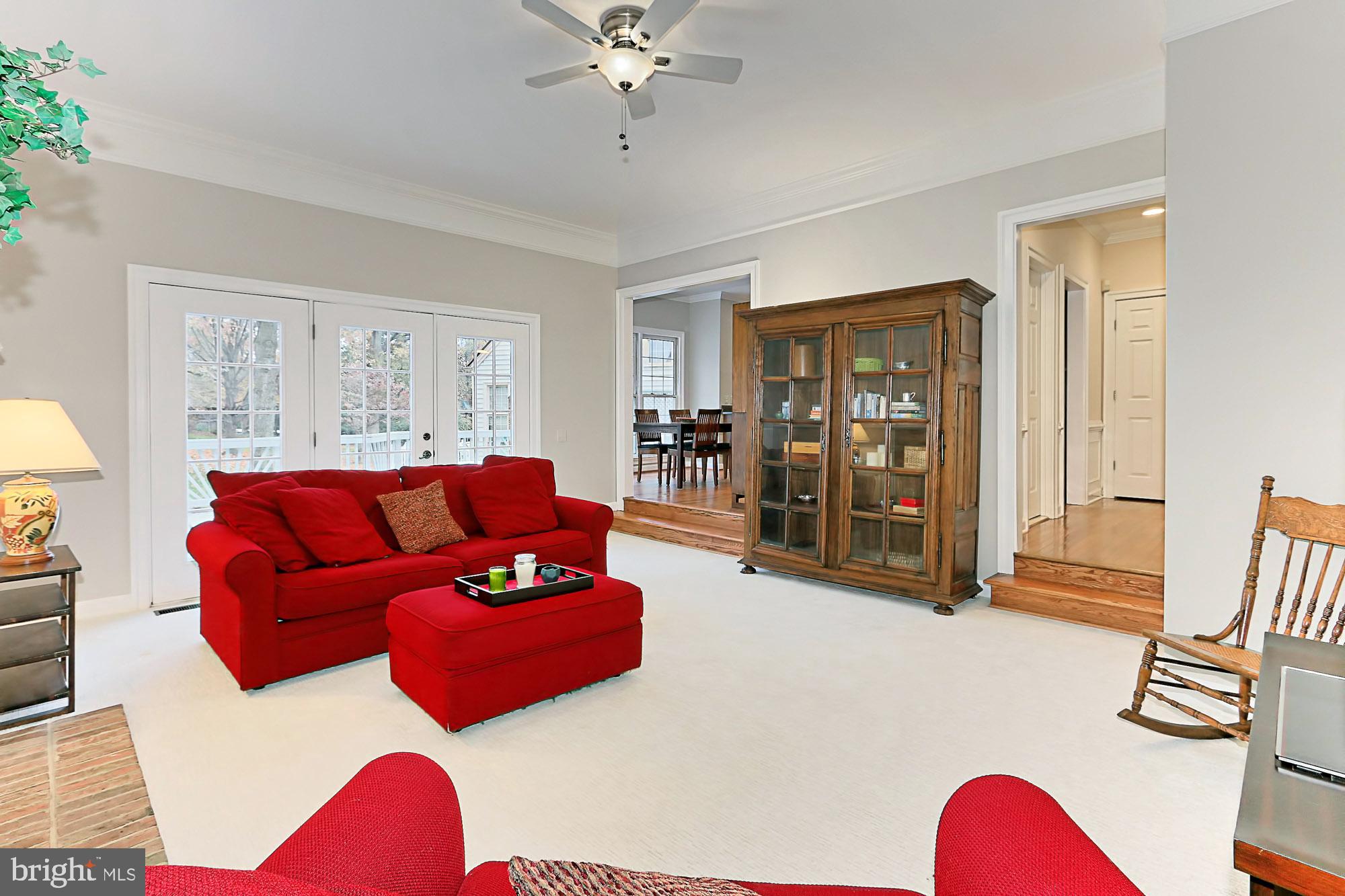 9725 Hidden Valley Road Vienna, VA 22181 - Photo 24 of 48 Family Room