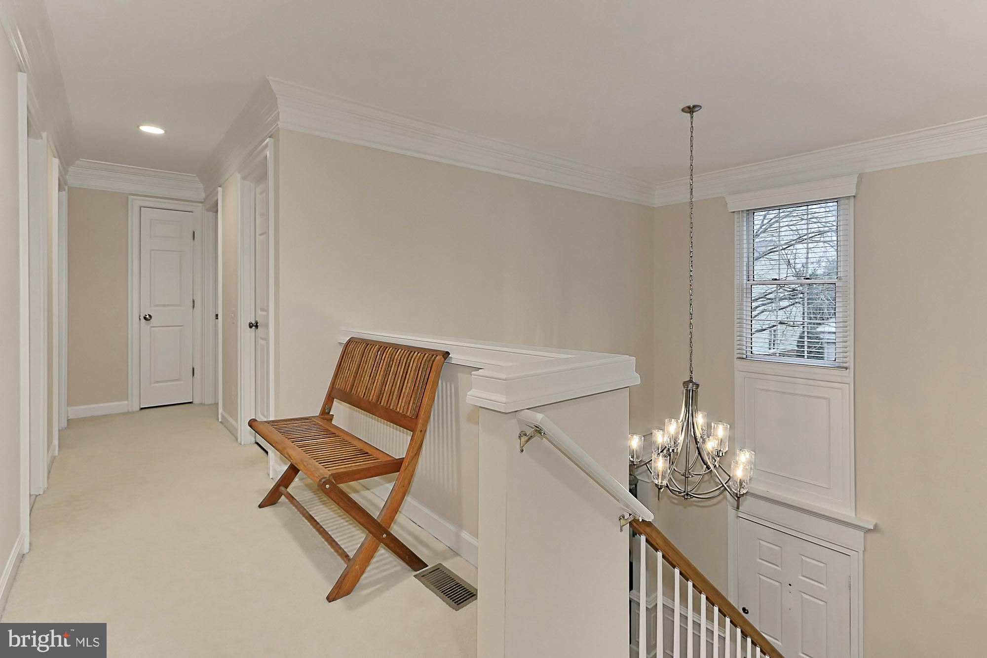 9725 Hidden Valley Road Vienna, VA 22181 - Photo 26 of 48 Upper Level