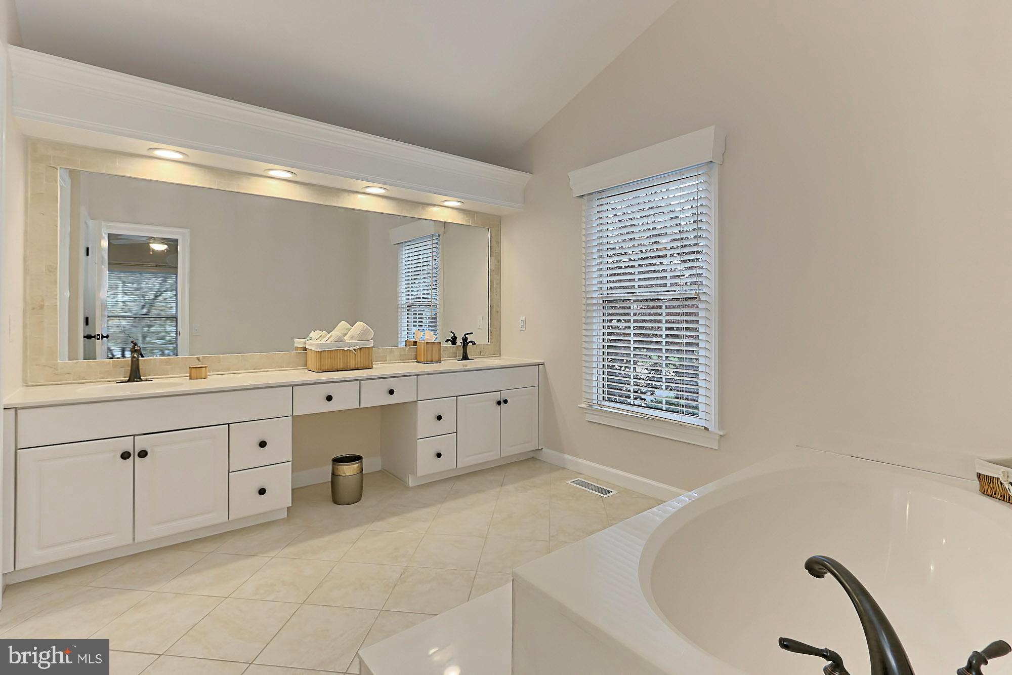 9725 Hidden Valley Road Vienna, VA 22181 - Photo 29 of 48 Master Bath