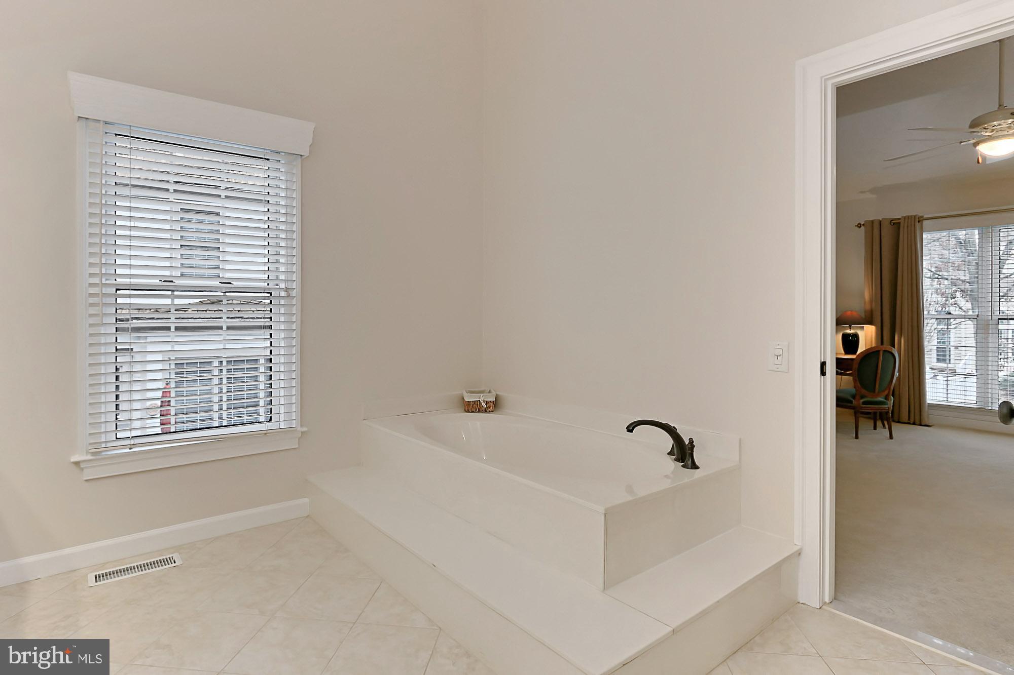 9725 Hidden Valley Road Vienna, VA 22181 - Photo 30 of 48 Master Bath