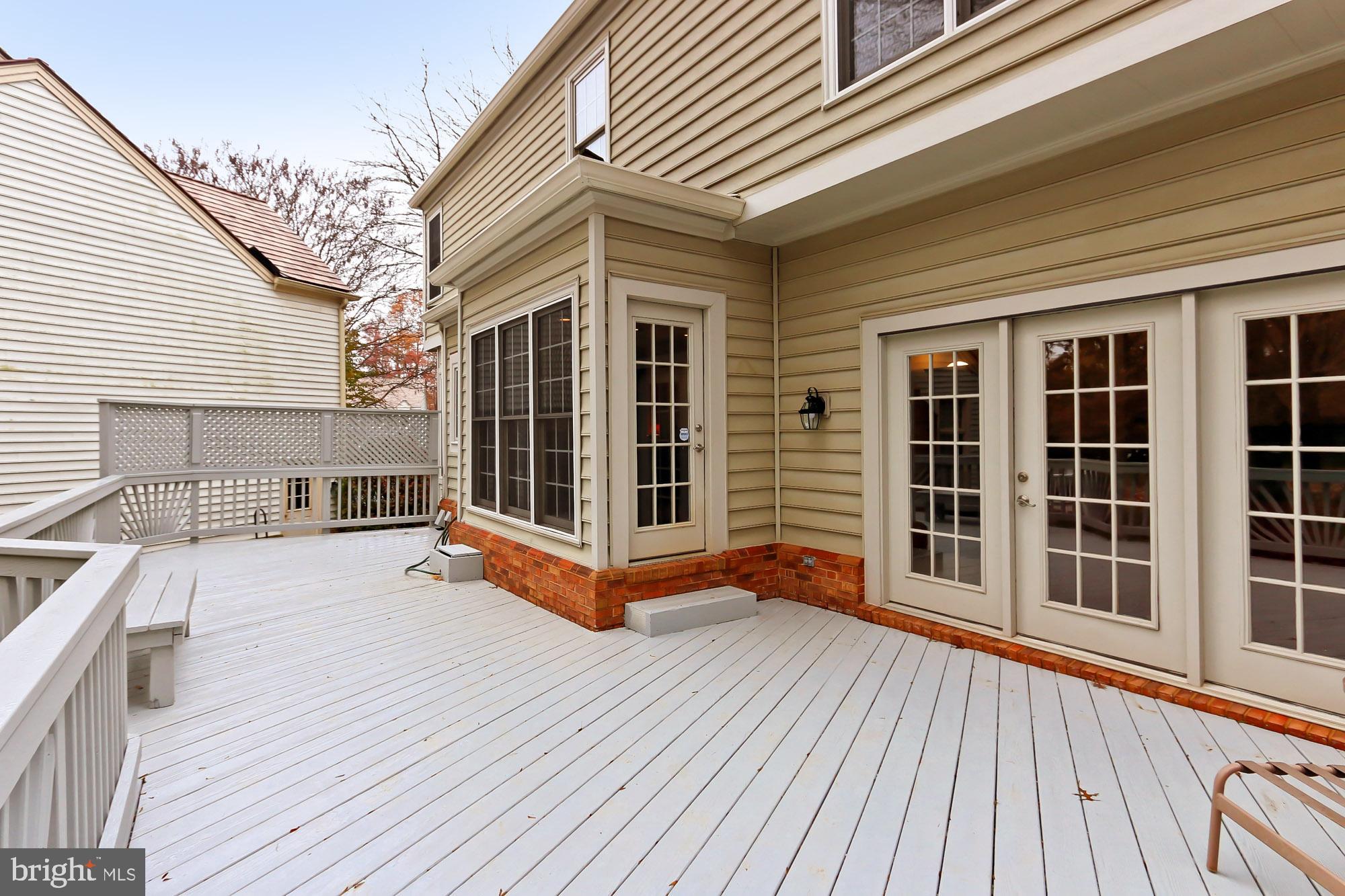 9725 Hidden Valley Road Vienna, VA 22181 - Photo 42 of 48 Deck