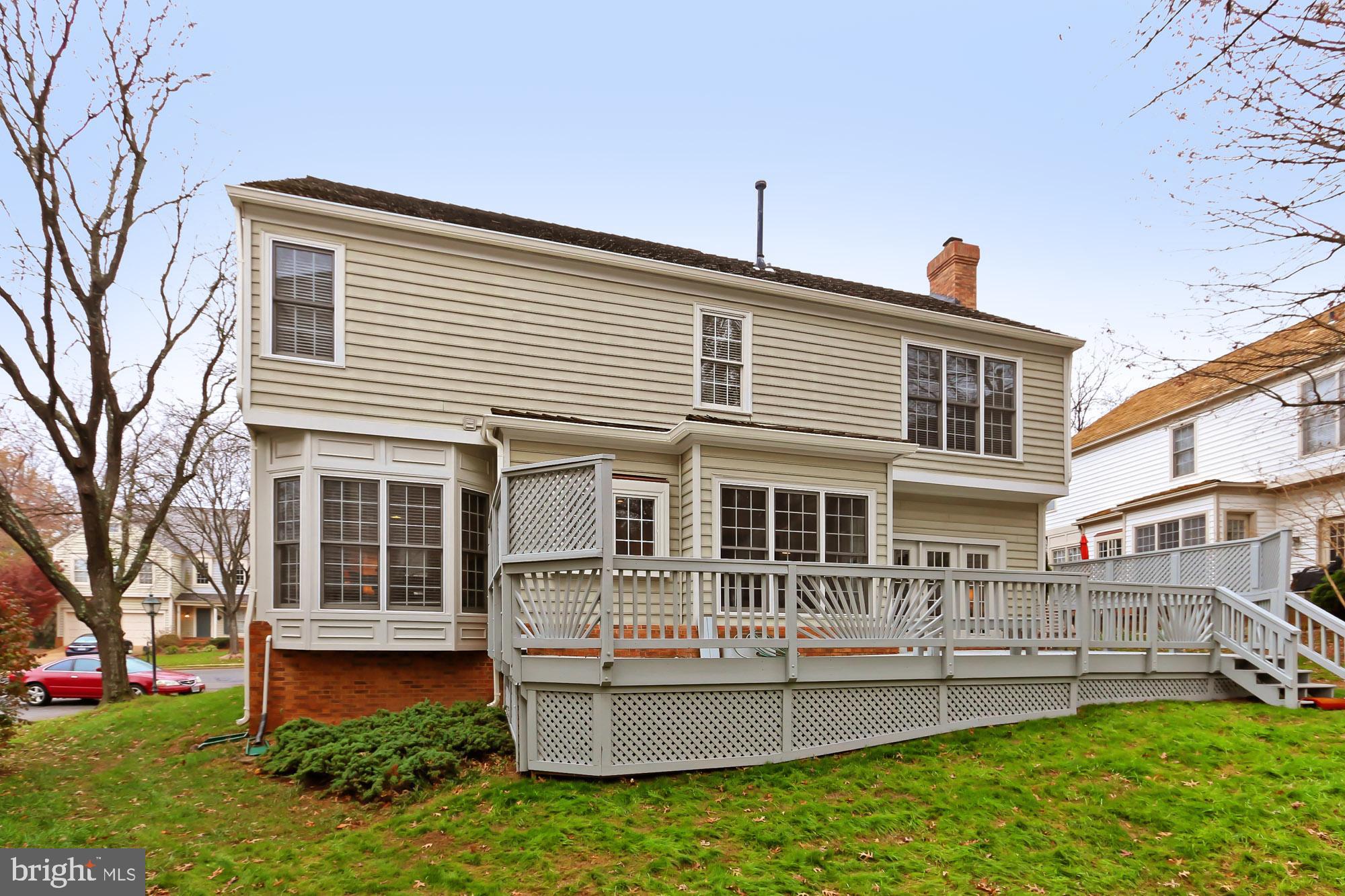 9725 Hidden Valley Road Vienna, VA 22181 - Photo 48 of 48 Rear