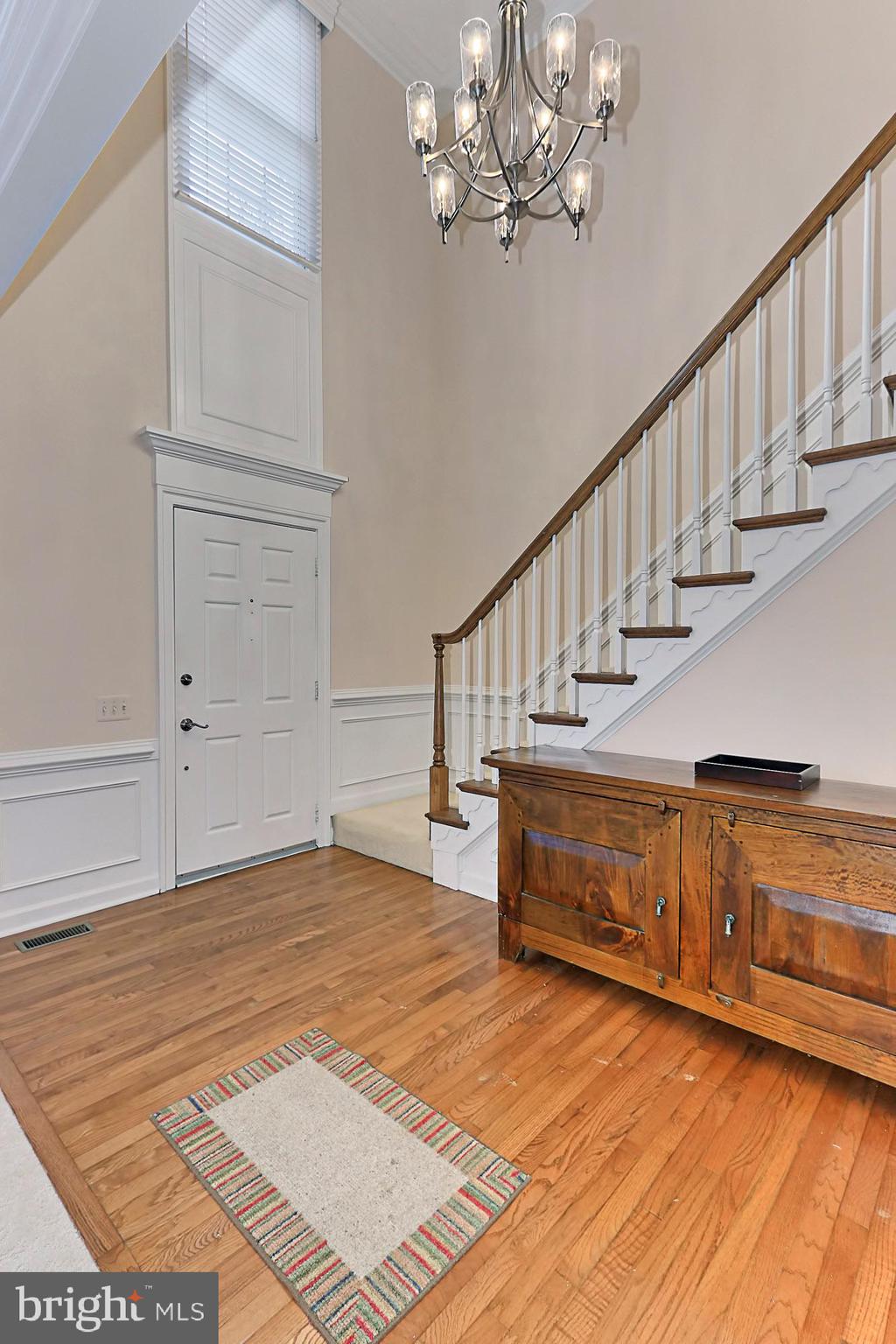 9725 Hidden Valley Road Vienna, VA 22181 - Photo 7 of 48 Two Story Foyer