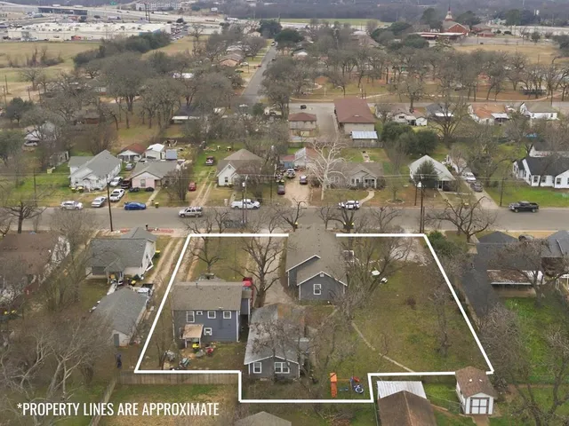 a picture of water view