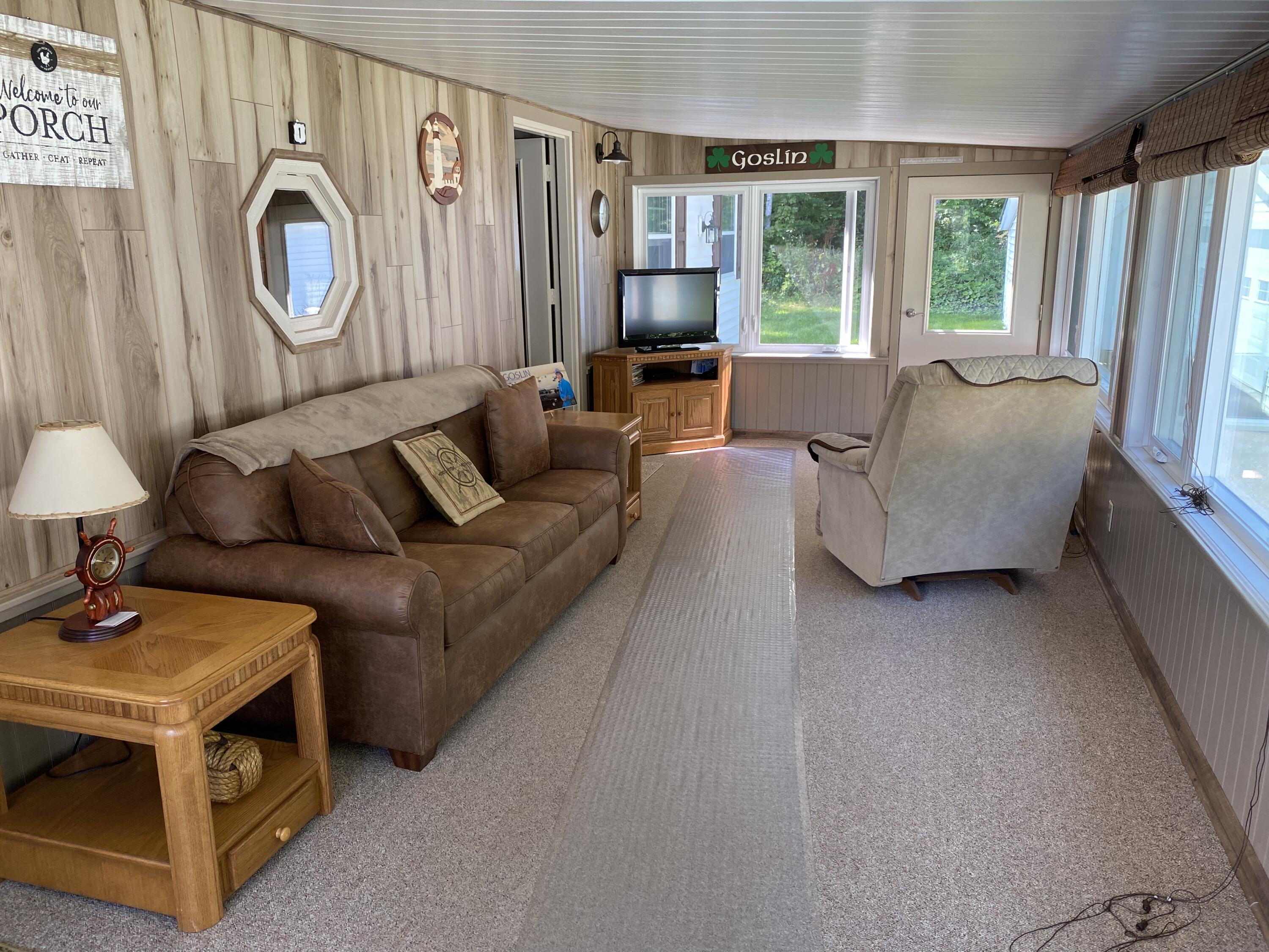 280 State Street Van Buren, ME 04785 - Photo 17 of 48 IMG_9575