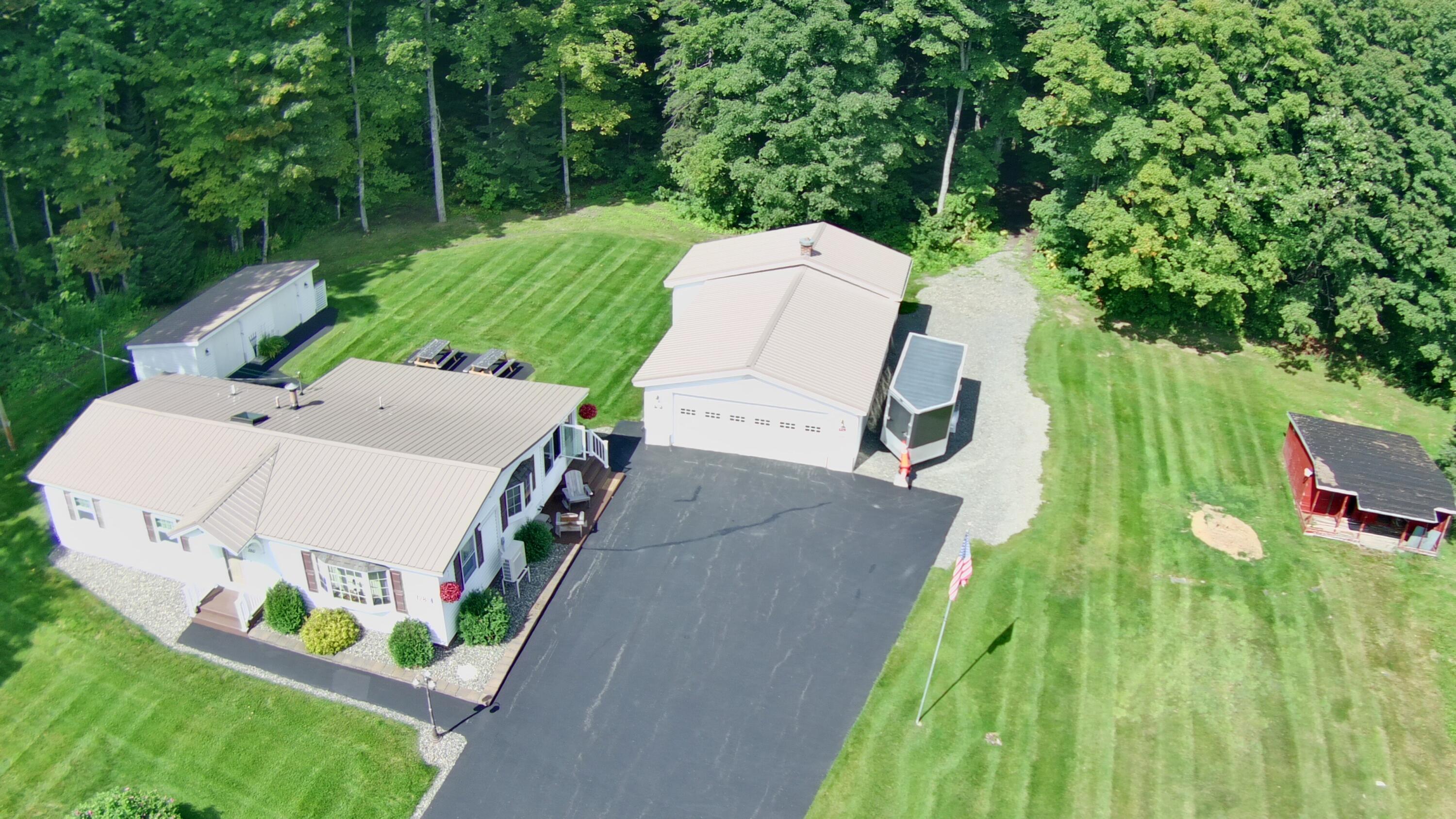 280 State Street Van Buren, ME 04785 - Photo 8 of 48 20220903-112745