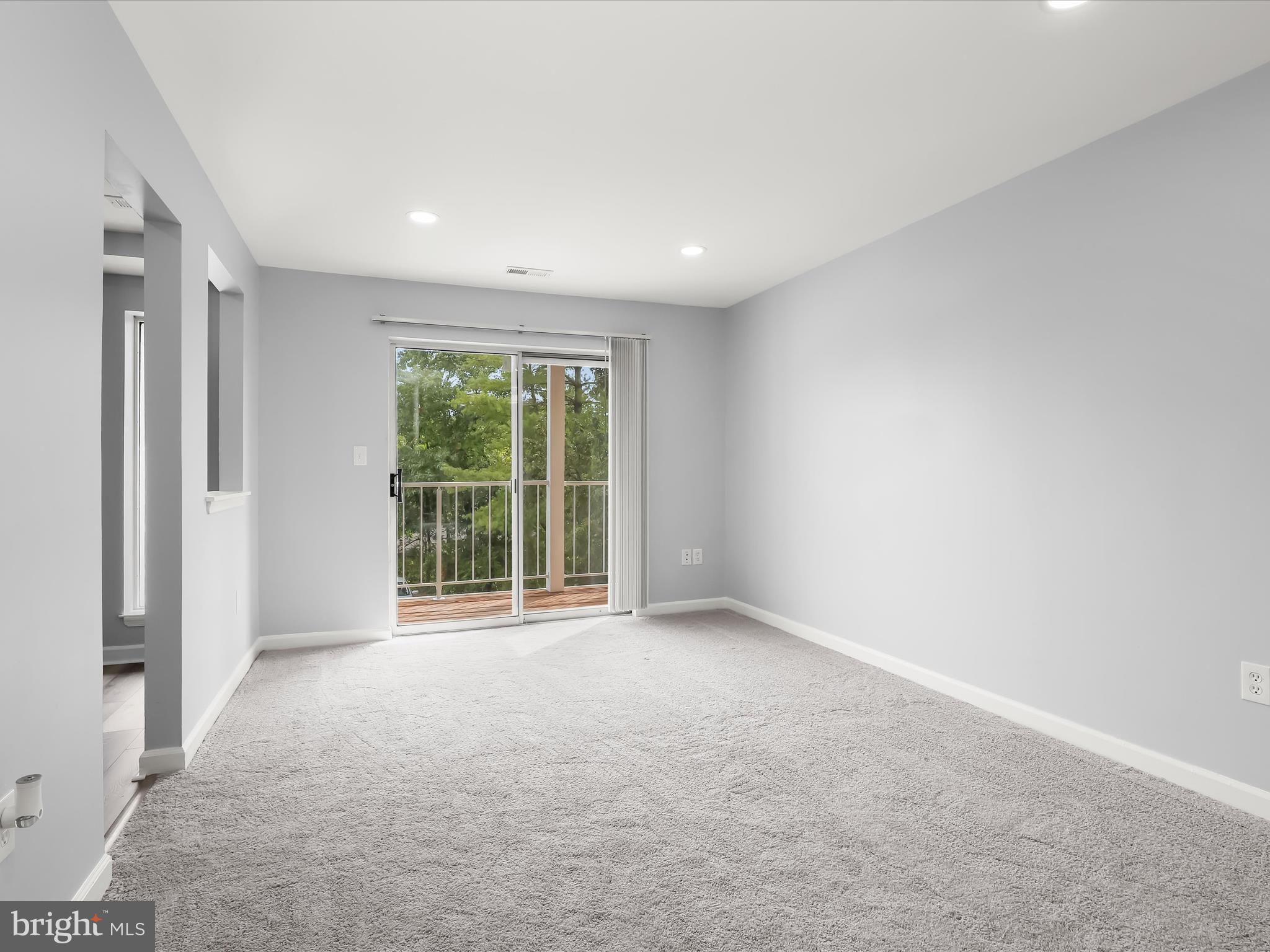 6708 Ridge Road, Unit 204 Baltimore, MD 21237 - Photo 6 of 31 Living Room