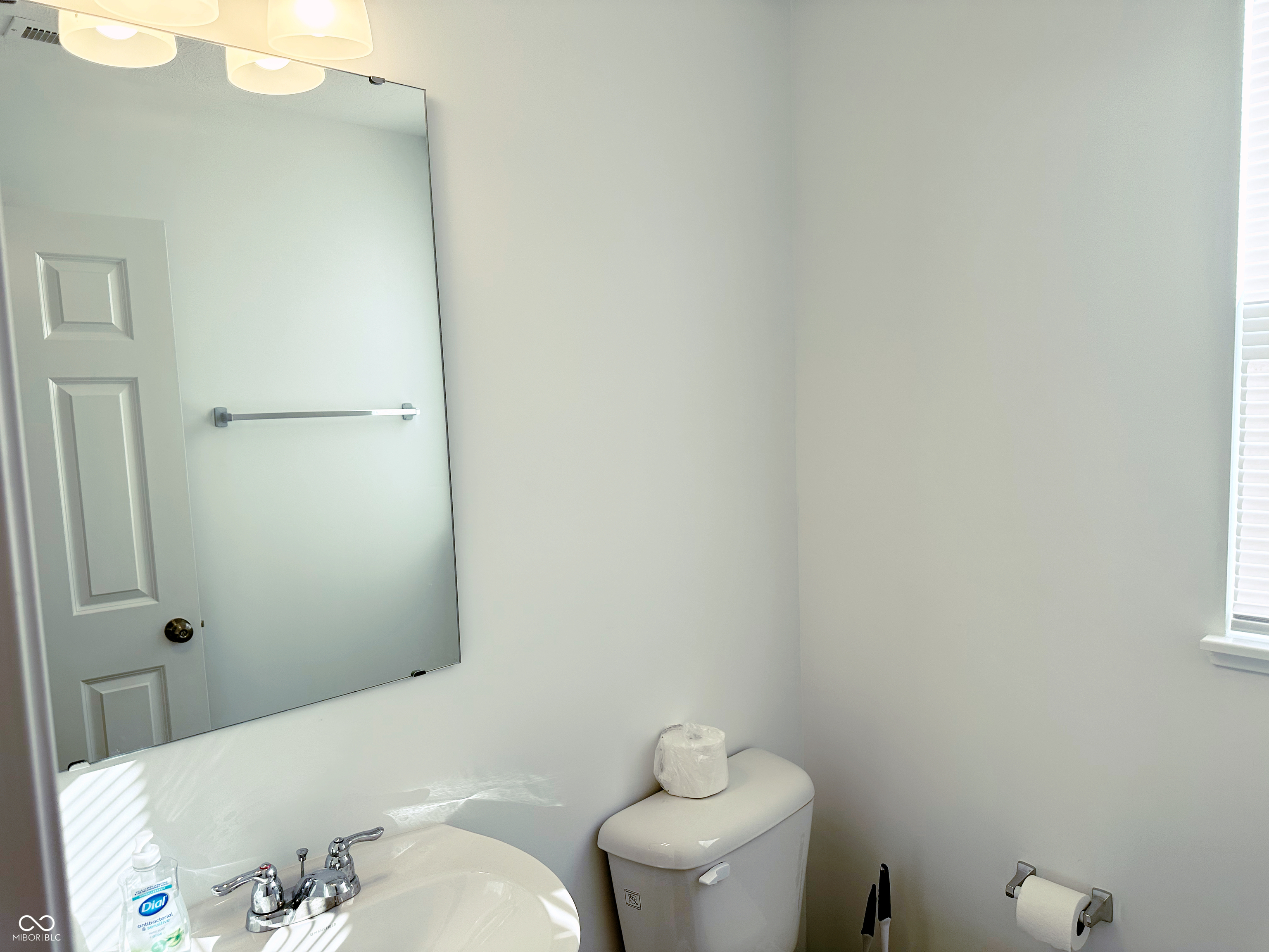 5115 Triple Crown Way Indianapolis, IN 46237 - Photo 18 of 38