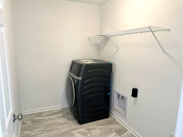 $349,900 | 5115 Triple Crown Way, Indianapolis, IN 46237