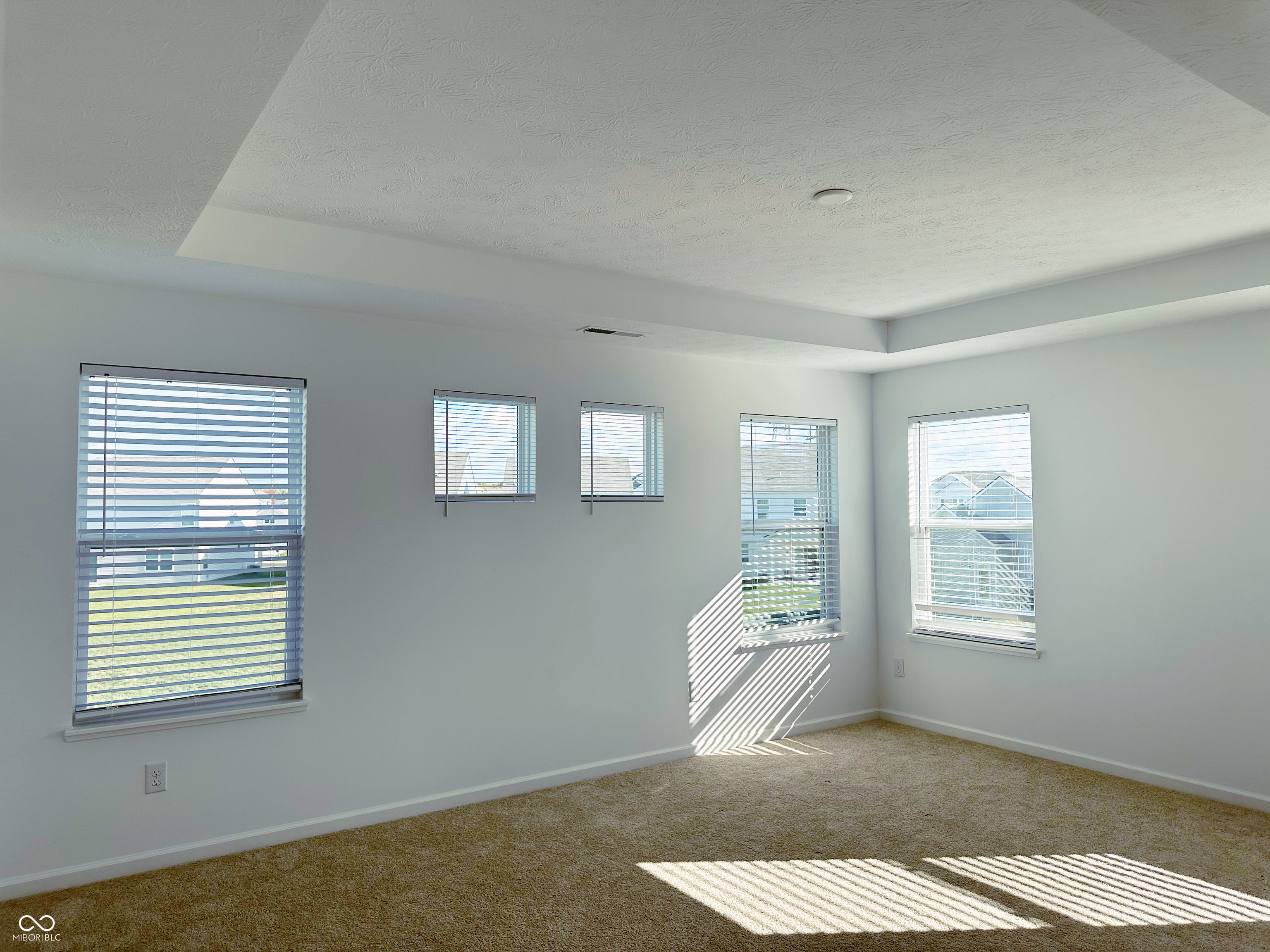 5115 Triple Crown Way Indianapolis, IN 46237 - Photo 26 of 38