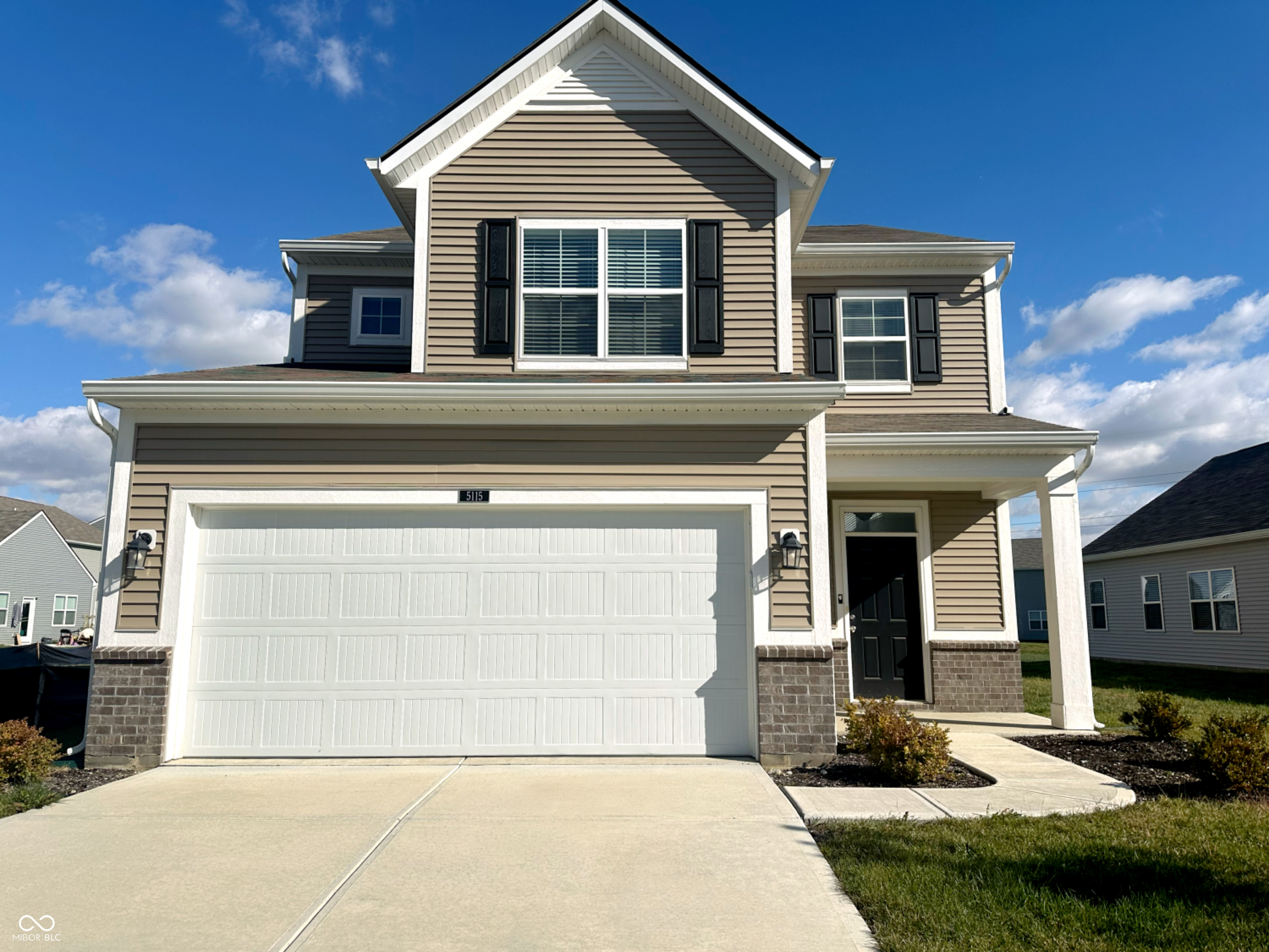 5115 Triple Crown Way Indianapolis, IN 46237 - Photo 5 of 38