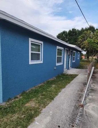 $1,500 | 1508 North 16th Street, Unit B, Fort Pierce, FL 34950