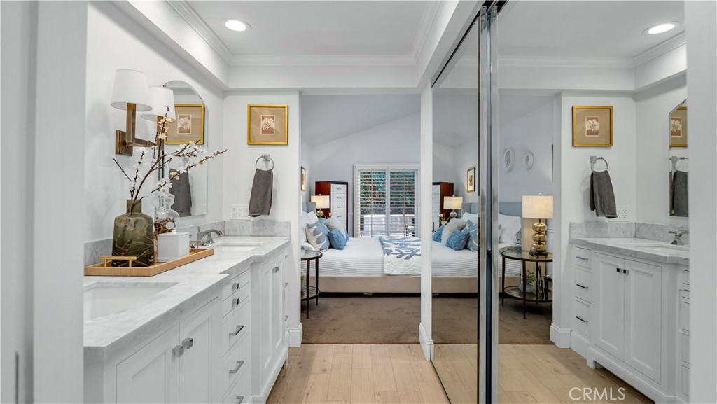 6 Mallard Irvine, CA 92604 - Photo 32 of 45 a view of living room with furniture and flat screen tv