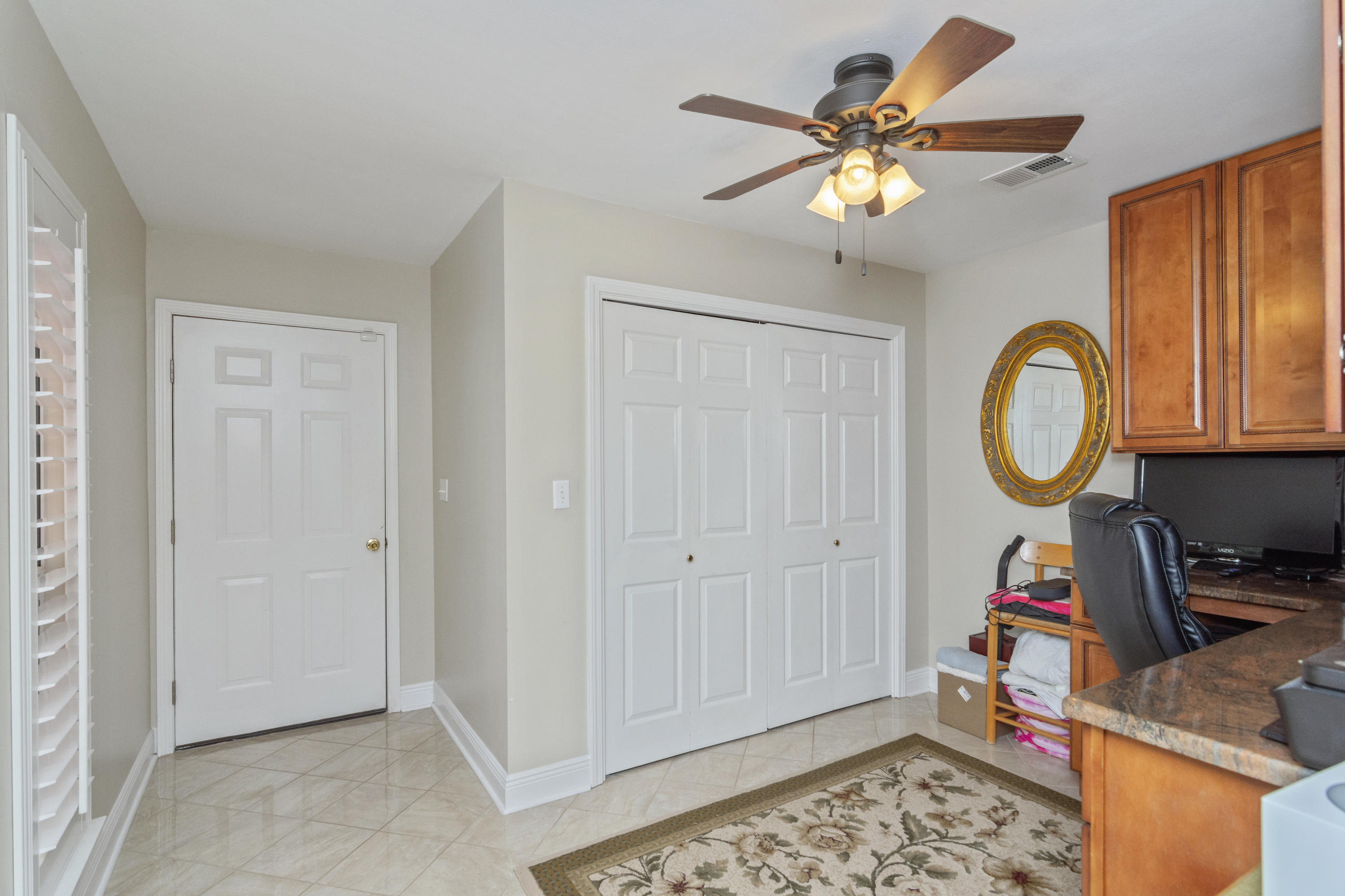 5766 Wildwood Road Crestview, FL 32536 - Photo 36 of 45 a view of an entryway with workspace