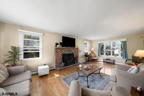 $580,000 | 22 Black Oak Drive, Palermo, NJ 08230