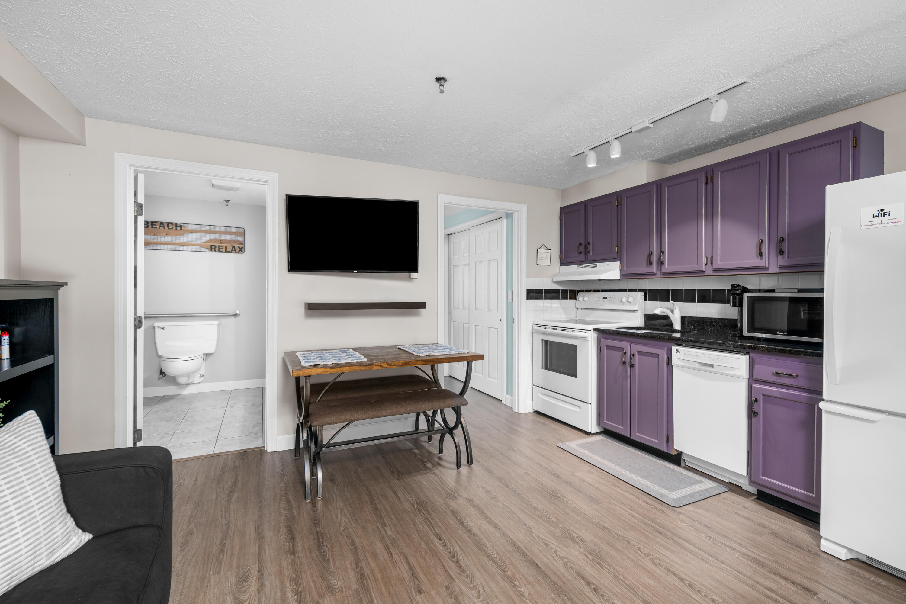 1072 Post Road, Unit 131 Wells, ME 04090 - Photo 8 of 21 Main Space-2