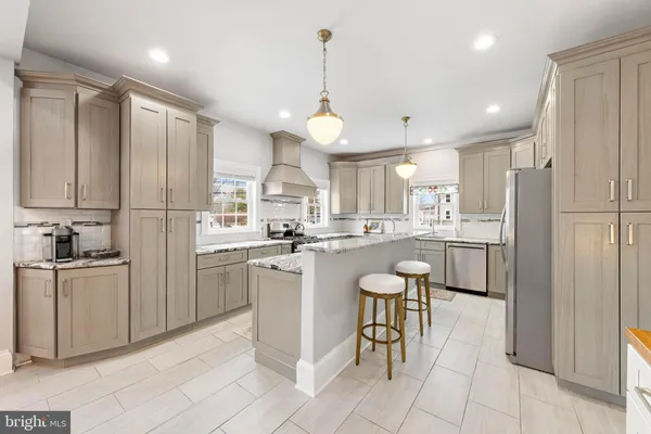 $963,000 | 421 North Main Street, Hightstown, NJ 08520