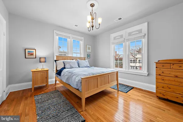 $963,000 | 421 North Main Street, Hightstown, NJ 08520