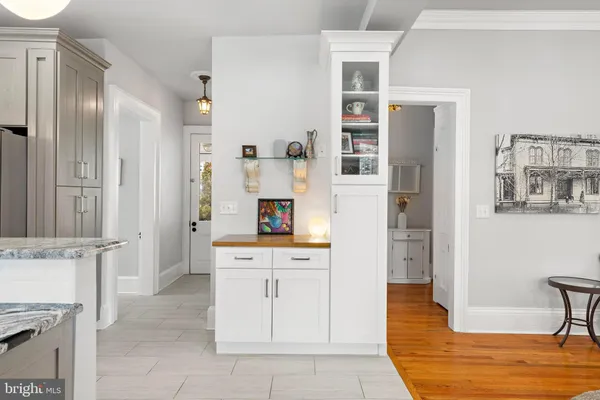 $963,000 | 421 North Main Street, Hightstown, NJ 08520