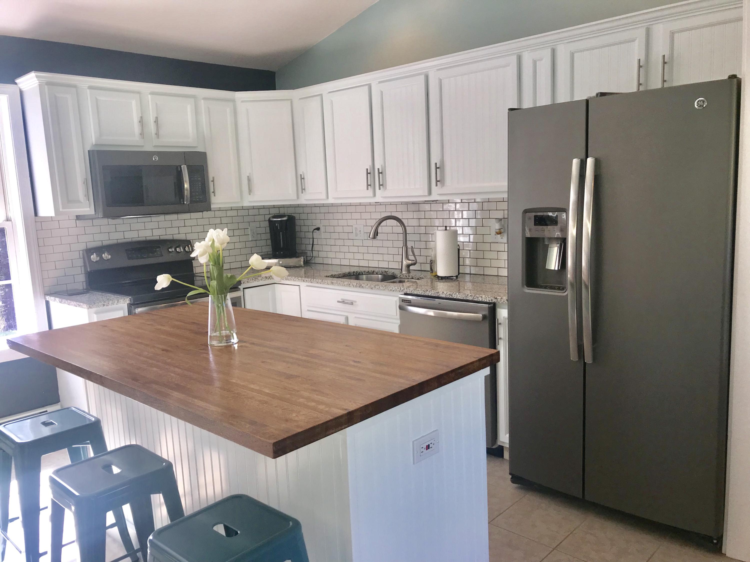 613 Bog Road Hermon, ME 04401 - Photo 5 of 23 5 Kitchen