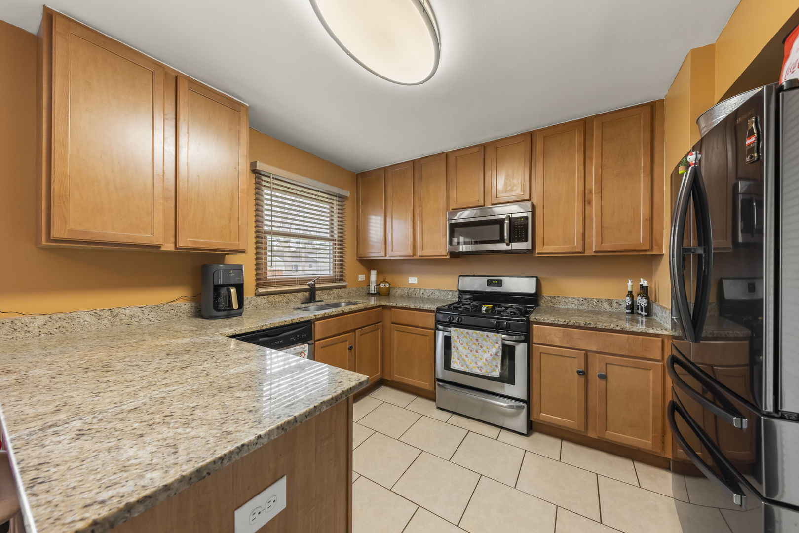 9 Wander Way Lake In The Hills, IL 60156 - Photo 10 of 23 Gallery Image 10