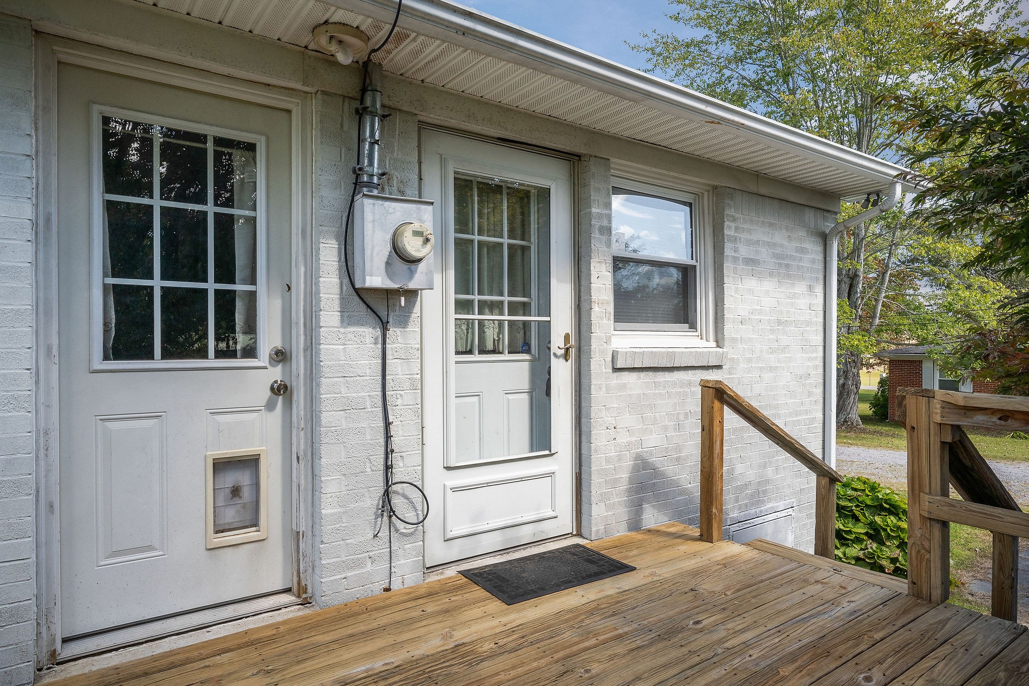 609 Dry Creek Road Smithville, TN 37166 - Photo 19 of 20 a front view of a house with deck