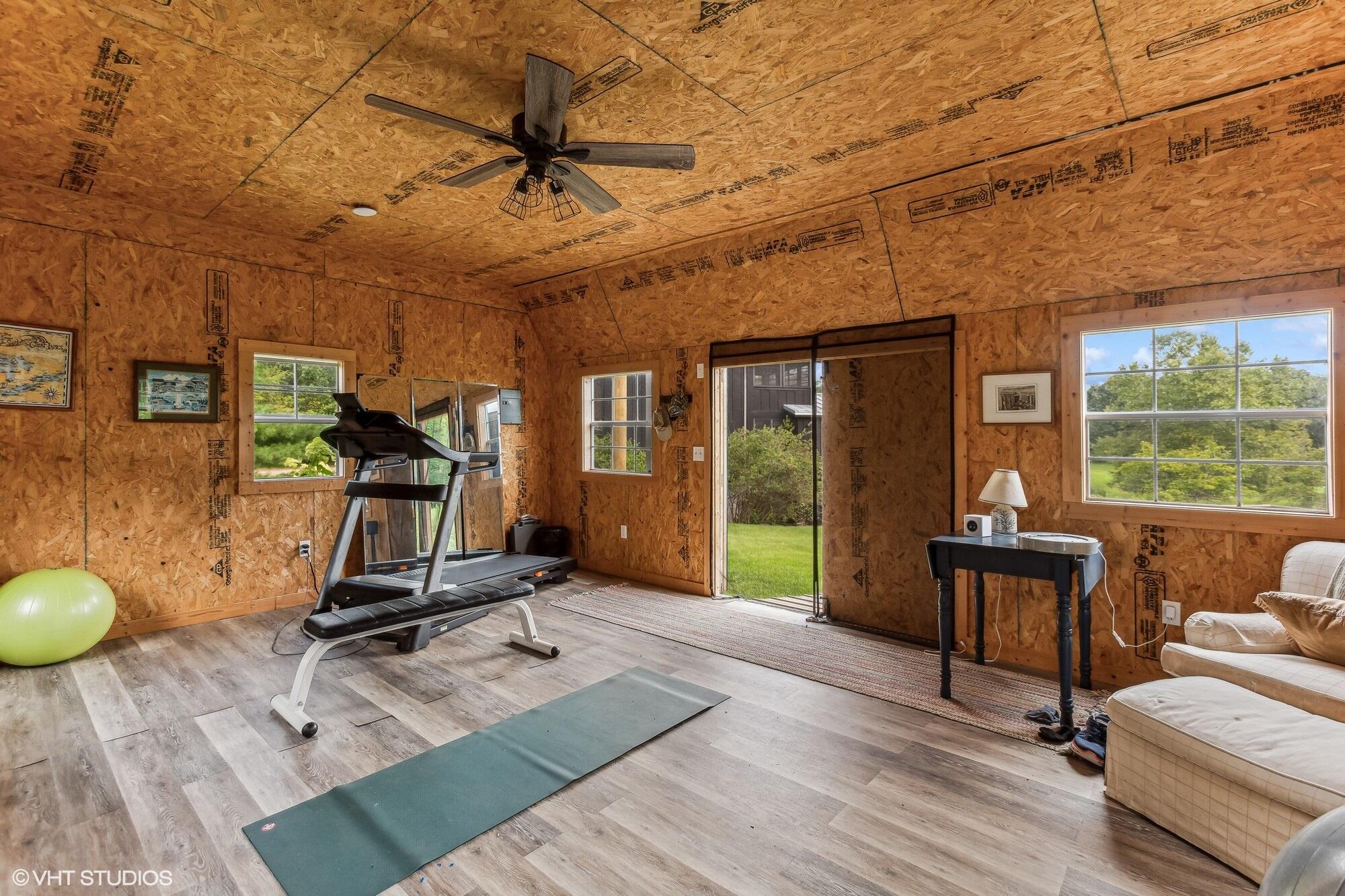 12801 Hills Road Buchanan, MI 49107 - Photo 42 of 46 036_12801HillsRoad_2057_MRED_2000x1333