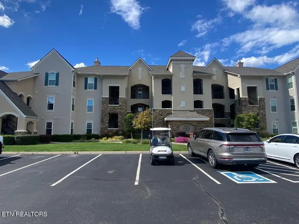 $2,500 | 545 Rarity Bay Parkway, Unit 104C, Vonore, TN 37885