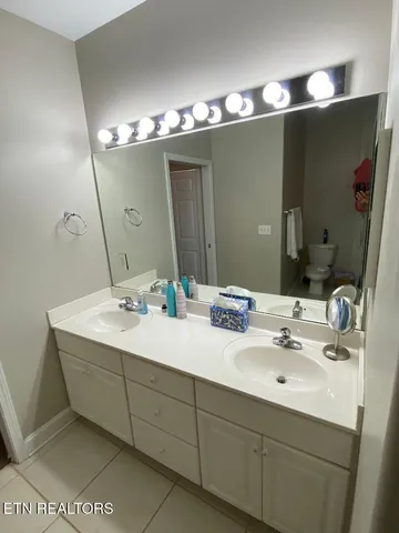 $2,800 | 545 Rarity Bay Parkway, Unit 104, Vonore, TN 37885