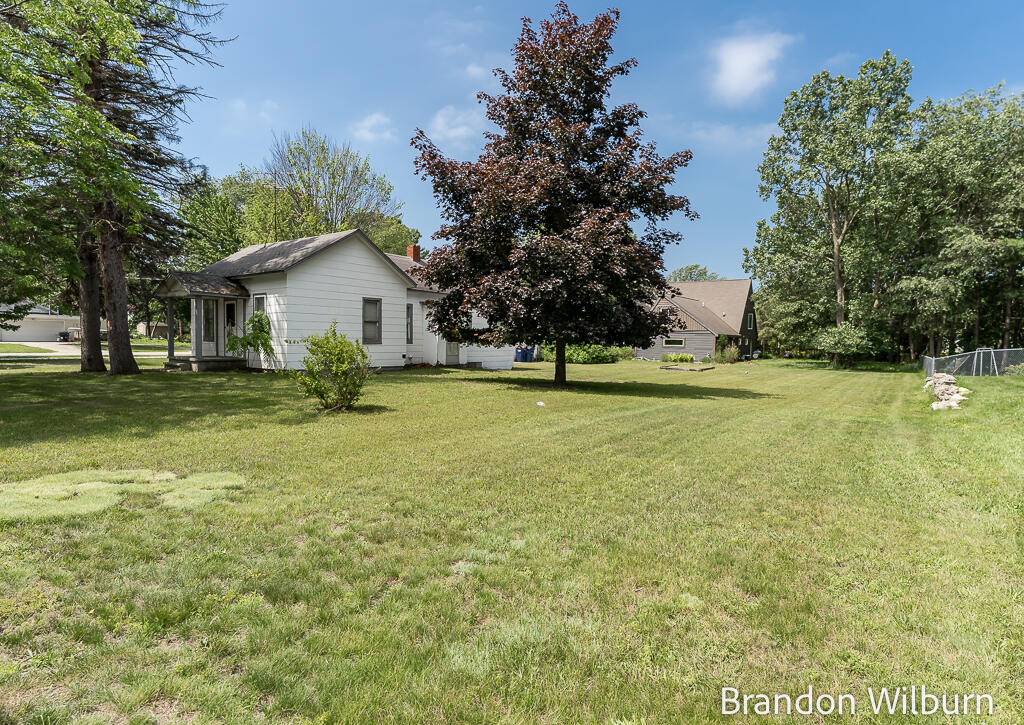 3259 Maple Grove Road Muskegon, MI 49441 - Photo 7 of 36 3529MapleGroveRd-4LoRes