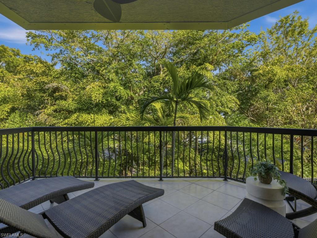 705 10th Street South, Unit 202 Naples, FL 34102 - Photo 37 of 47
