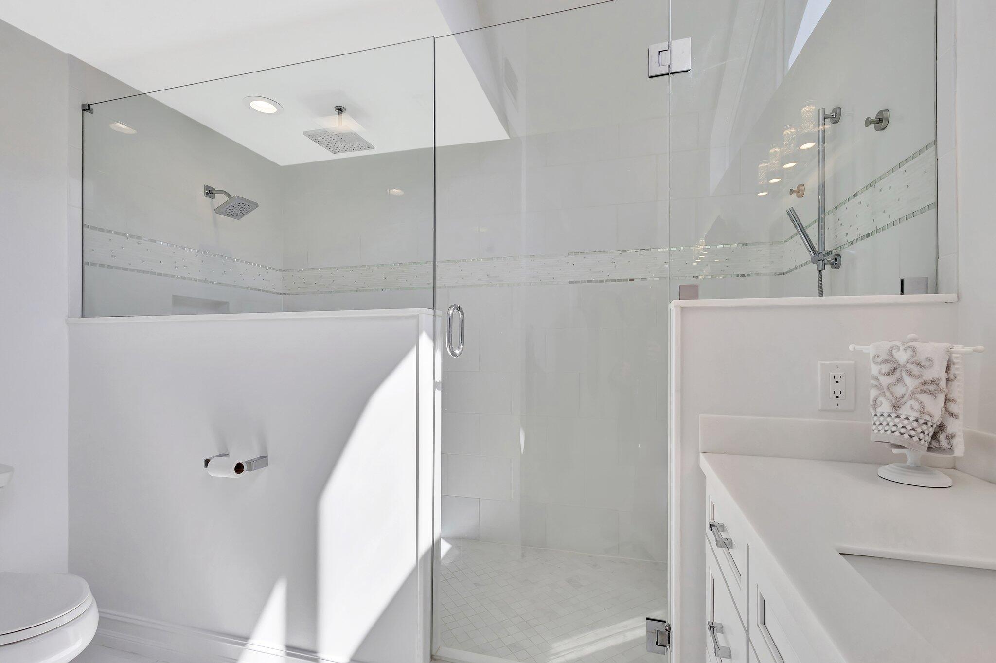 16501 Riverwind Drive Jupiter, FL 33477 - Photo 27 of 55 29-web-or-mls-5D1A3290