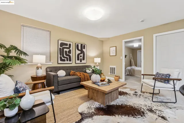 $799,000 | 621 Fallon Street, Oakland, CA 94607