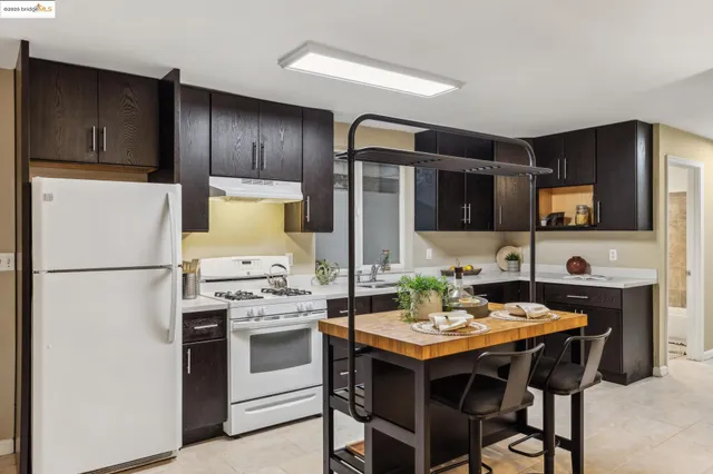 $799,000 | 621 Fallon Street, Oakland, CA 94607