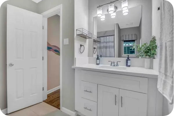 $2,600 | 8411 Garden Parks Drive, Houston, TX 77075