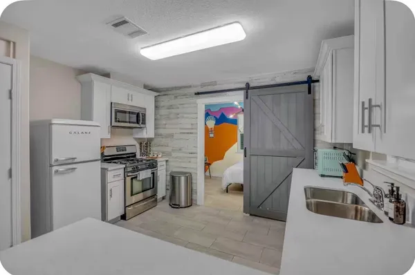 $2,600 | 8411 Garden Parks Drive, Houston, TX 77075