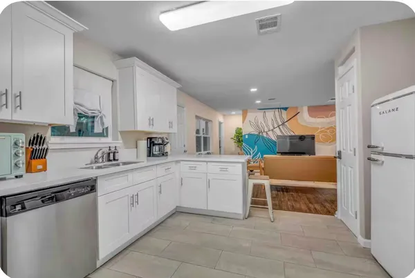 $2,600 | 8411 Garden Parks Drive, Houston, TX 77075