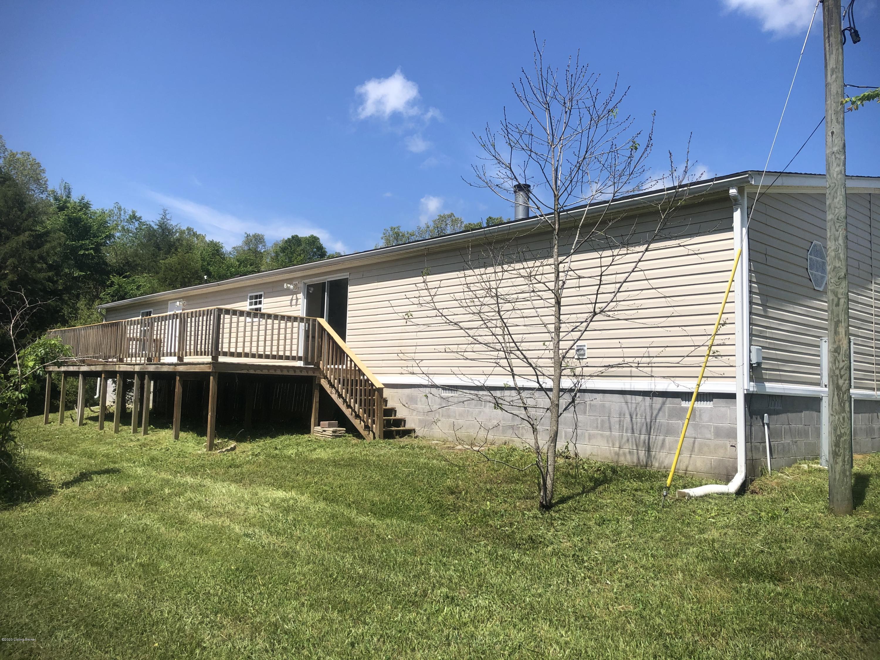 1582 Needham Road Eastview, KY 42732 - Photo 3 of 20 IMG_1076