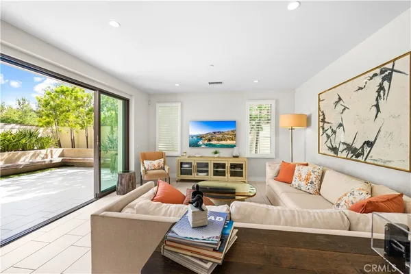 $2,580,000 | 164 Villa Ridge, Irvine, CA 92602