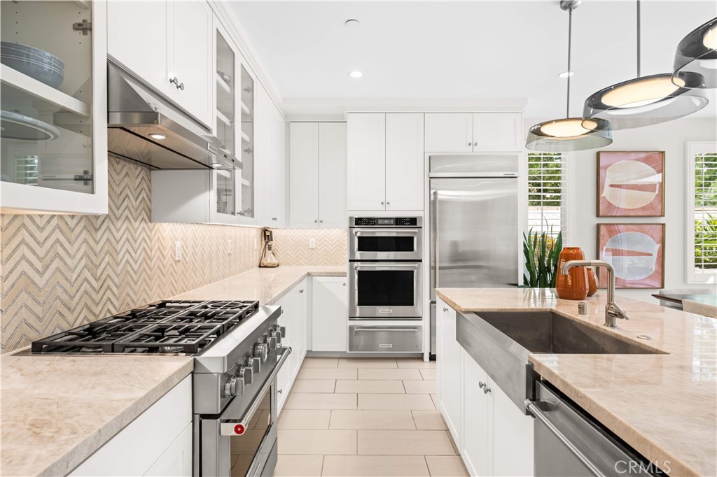 164 Villa Ridge Irvine, CA 92602 - Photo 22 of 49