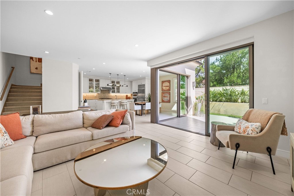 164 Villa Ridge Irvine, CA 92602 - Photo 26 of 49