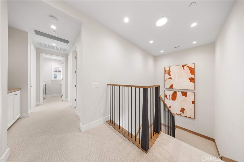 164 Villa Ridge Irvine, CA 92602 - Photo 30 of 49