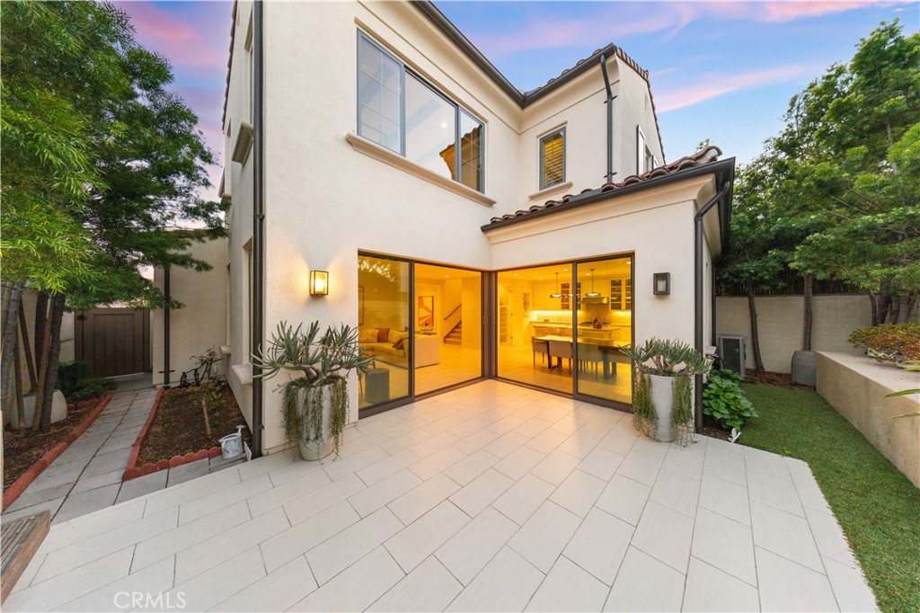 164 Villa Ridge Irvine, CA 92602 - Photo 42 of 49